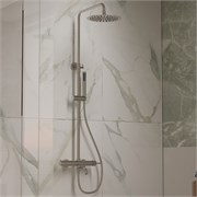 VINCEA Душевая стойка Villa VSFS-1VL1BN с изливом, 25см верх. душ из нерж. стали, брашированный никель VSFS-1VL1BN